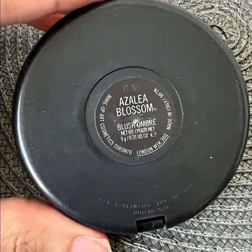 Limited Edition MAC Ombré Blush Azalea Blossom  Pink Purple